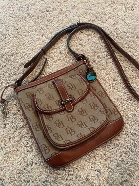 Dooney & Bourke letter bag crossbody